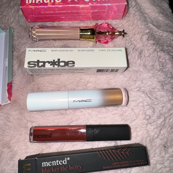 ⭐️ Makeup Bundle | Morphe, MAC, Jeffree Star, Mented ⭐️ - Picture 3 of 6